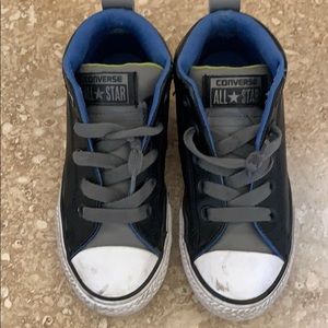 Boys converse All Stars size 13